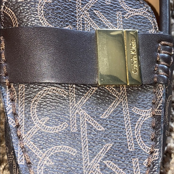 Calvin Klein flats - Picture 7 of 7